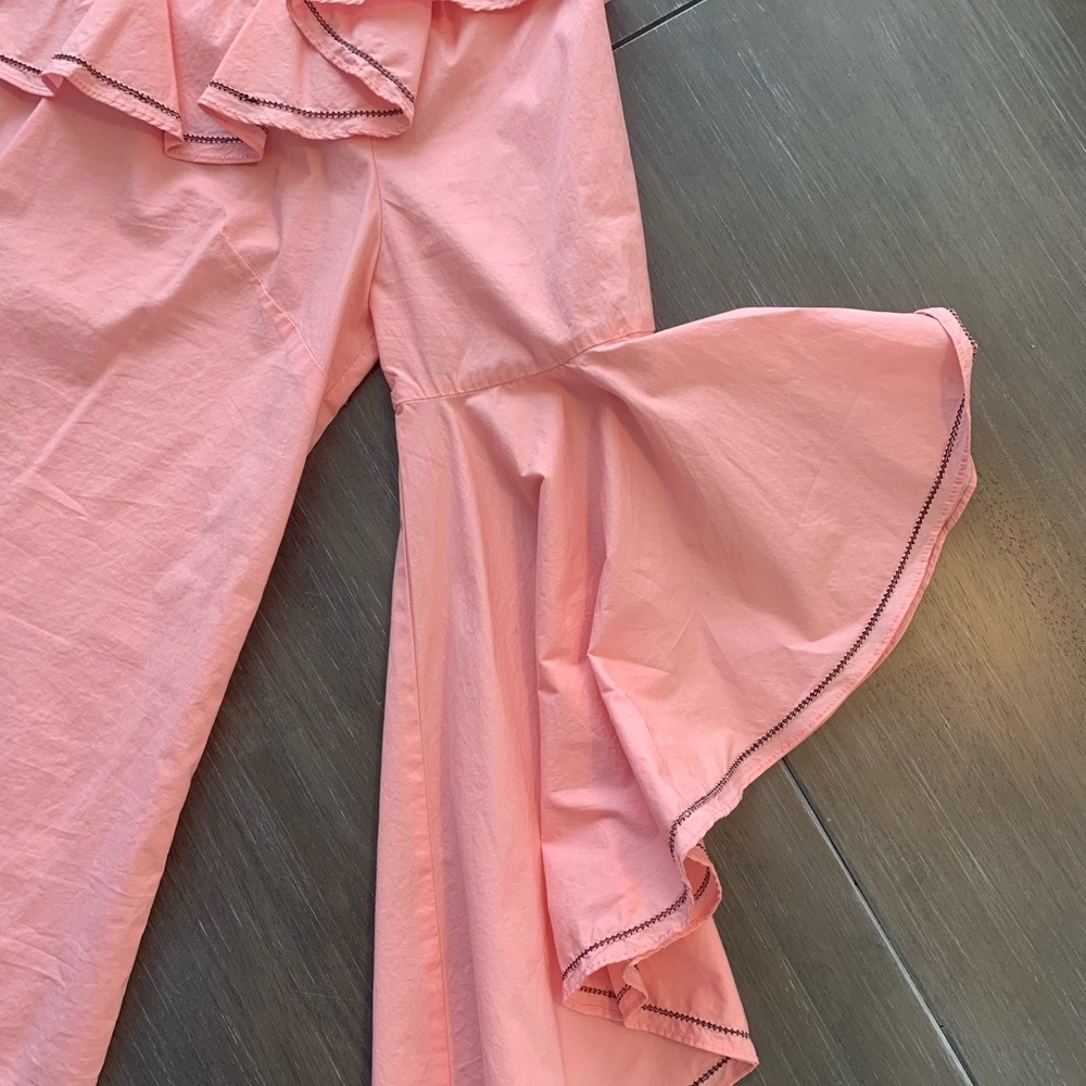 Pink blouse V Cristina ruffle neck/flowy sleeve
